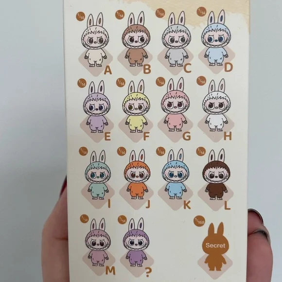 POPMART- THE MONSTERS Pin for Love Series-Vinyl Plush Pendant - “M” - NEW SEALED - Picture 5 of 9